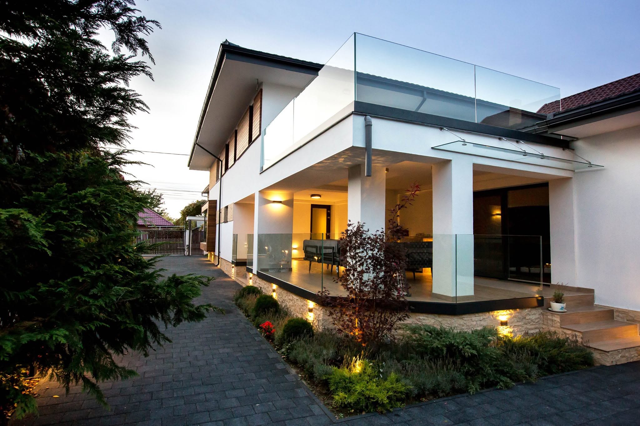 Eugen House — frame 11