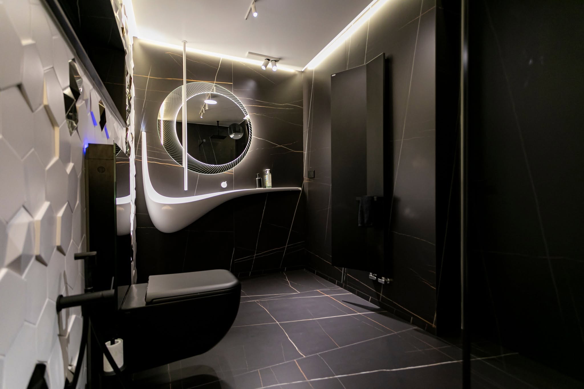 Obsidian — Sculptural Bath — 2