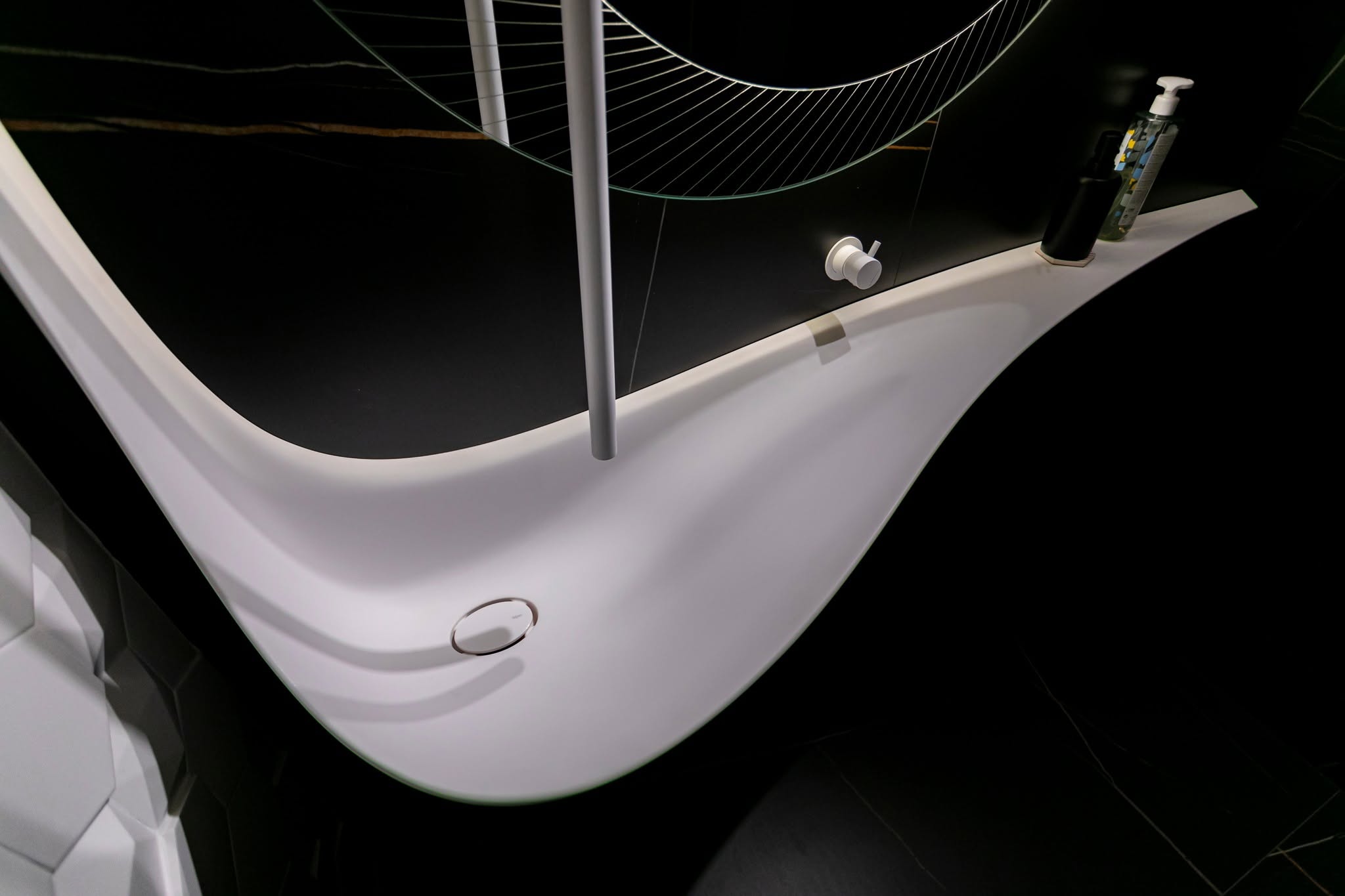 Obsidian — Sculptural Bath — 5