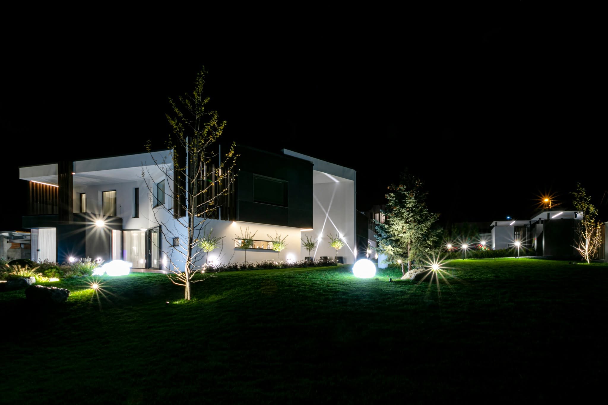 Brise-Soleil Residence — 8