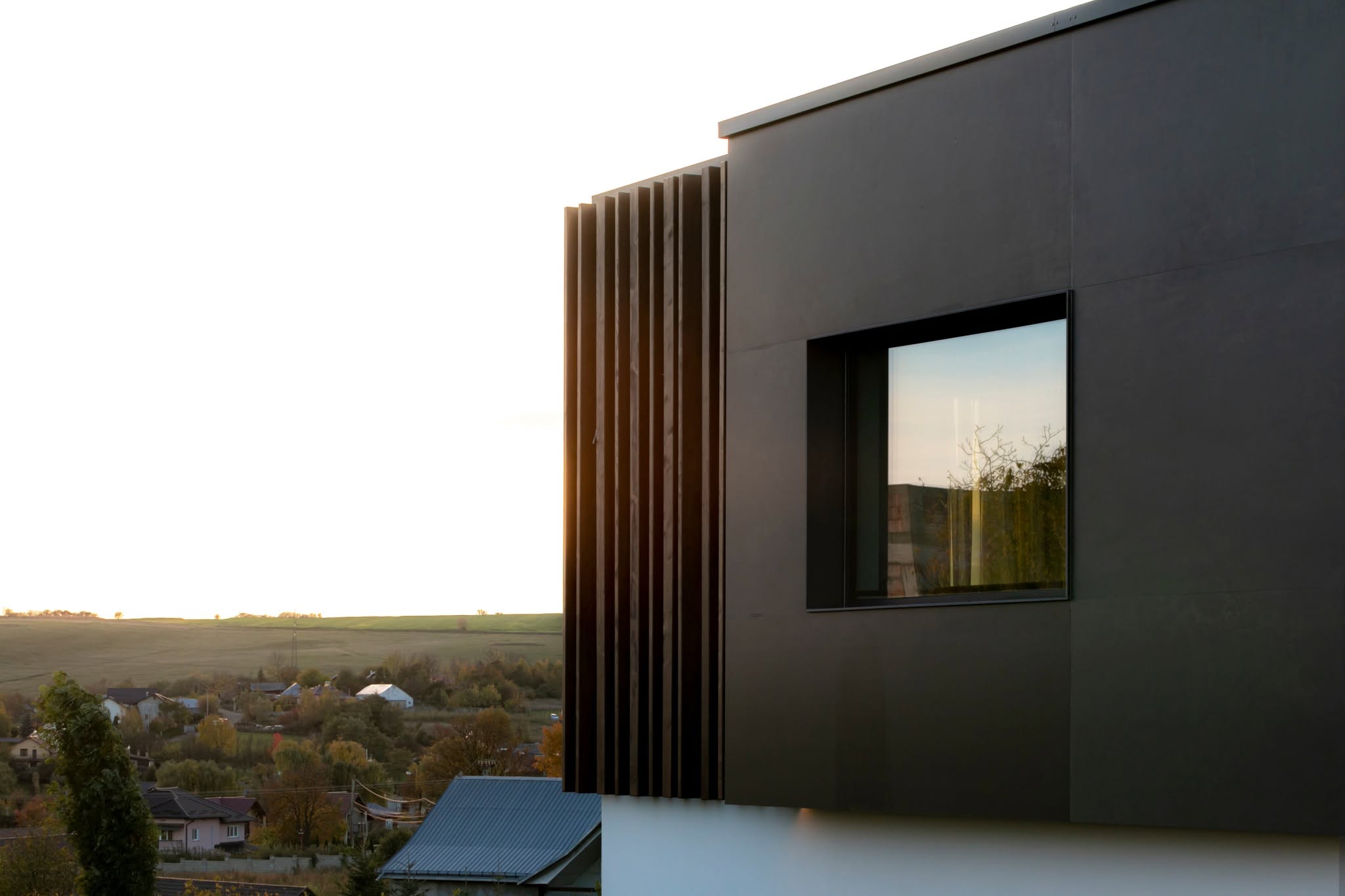 Brise-Soleil Residence — 16